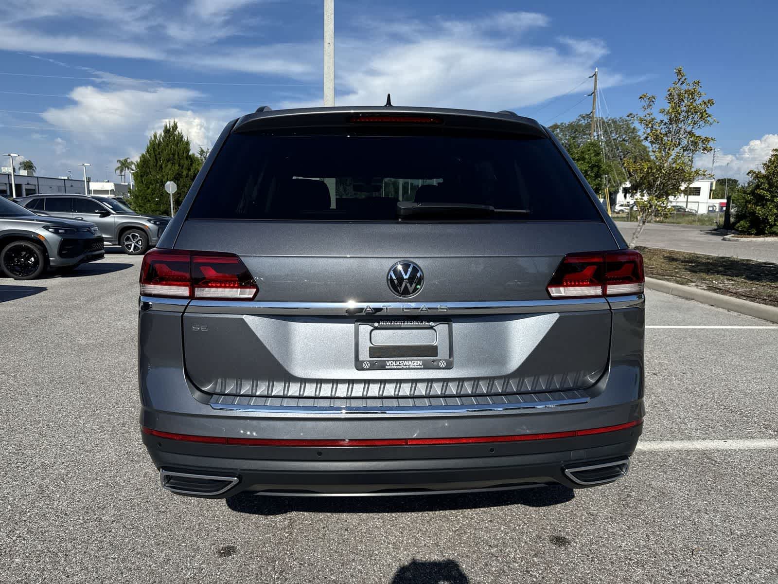 Volkswagen Atlas 2.0T SE con paquete Technology de 2023