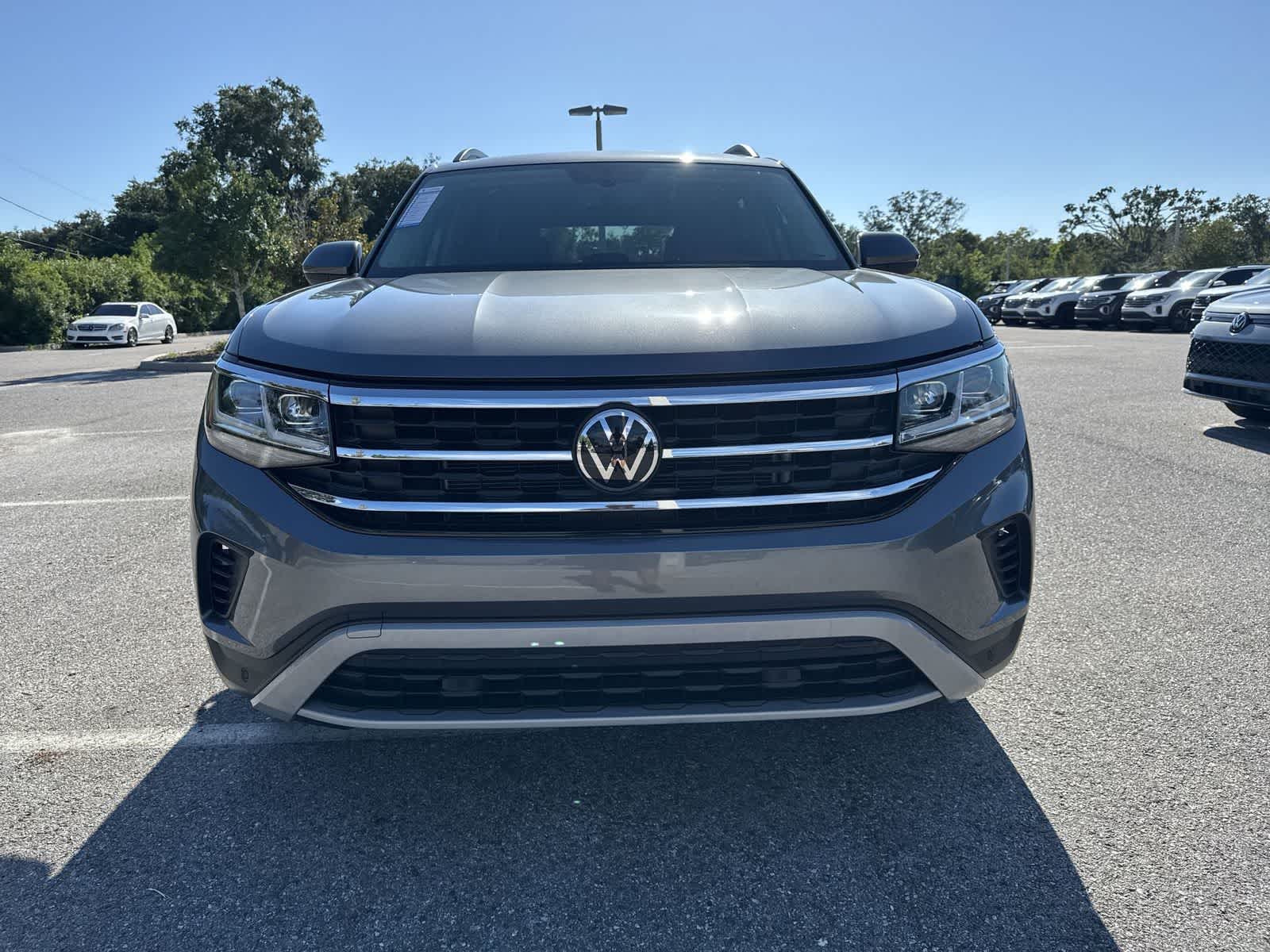 Volkswagen Atlas 2.0T SE con paquete Technology de 2023