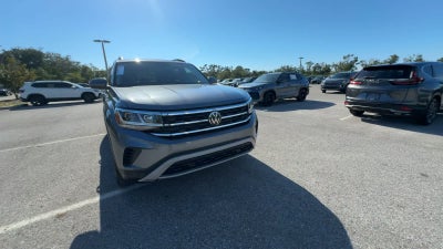 Volkswagen Atlas 2.0T SE con paquete Technology de 2023