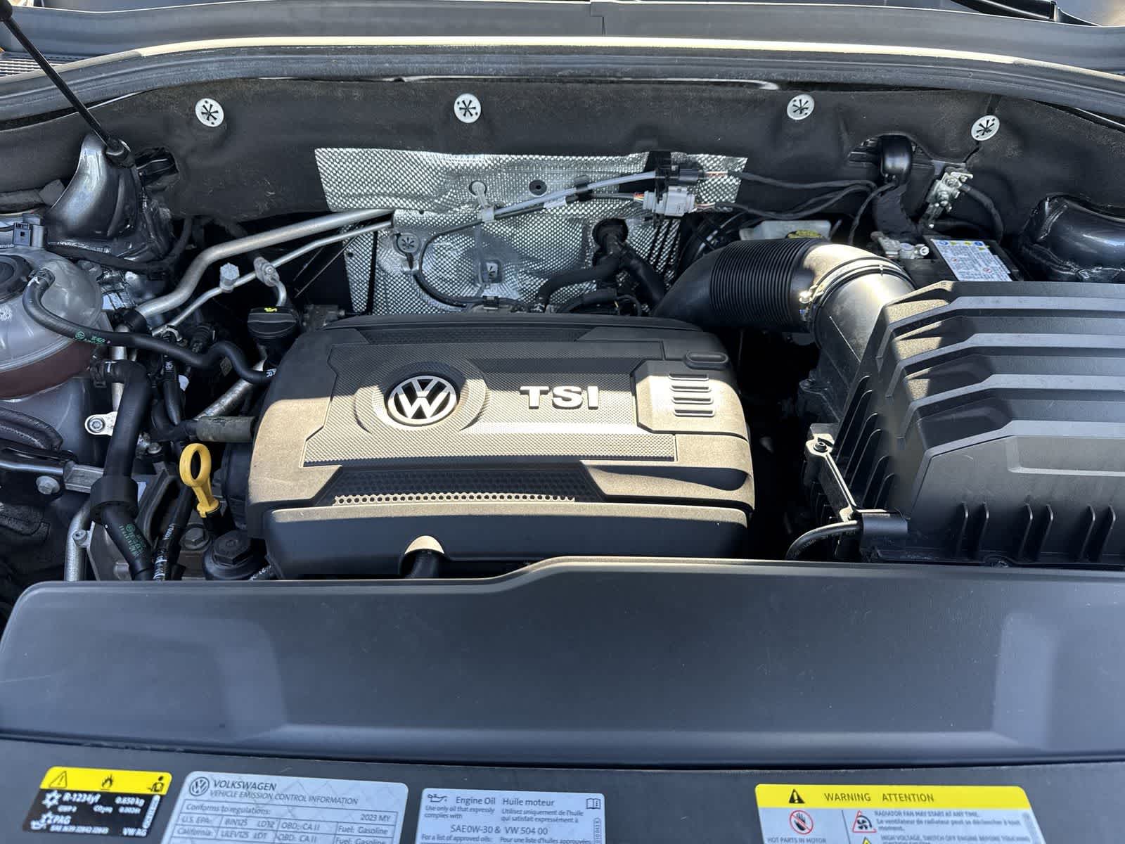 Volkswagen Atlas 2.0T SE con paquete Technology de 2023