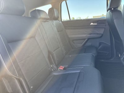 Volkswagen Atlas 2.0T SE con paquete Technology de 2023