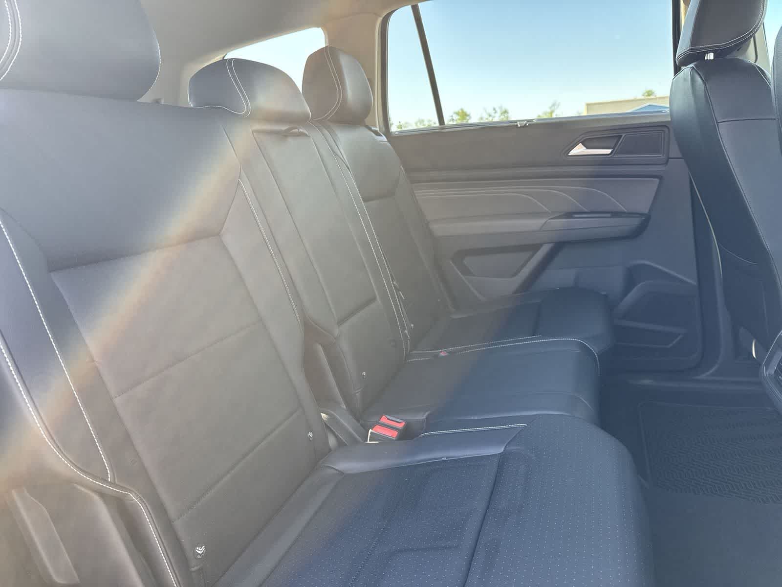 Volkswagen Atlas 2.0T SE con paquete Technology de 2023