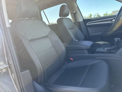 Volkswagen Atlas 2.0T SE con paquete Technology de 2023
