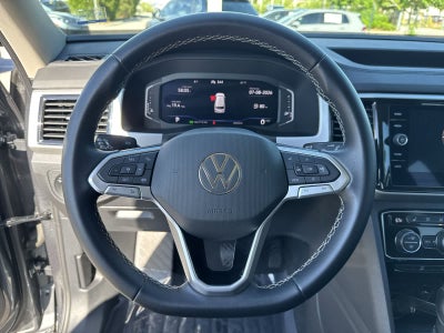 Volkswagen Atlas 2.0T SE con paquete Technology de 2023
