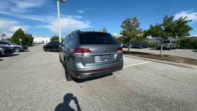 Volkswagen Atlas 2.0T SE con paquete Technology de 2023