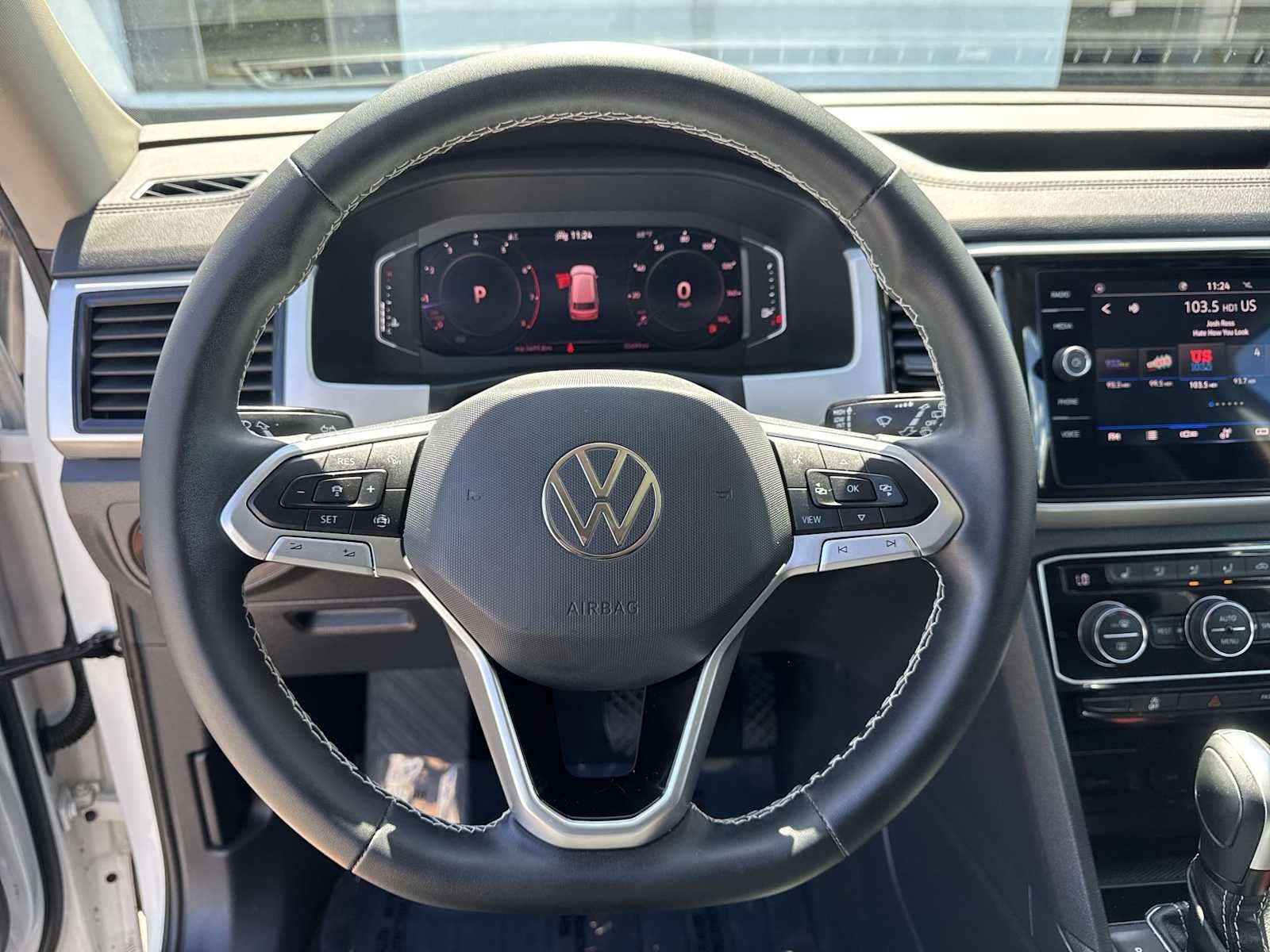 Volkswagen Atlas 2.0T SE con paquete Technology de 2023