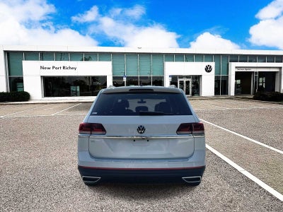 Volkswagen Atlas 2.0T SE con paquete Technology de 2023
