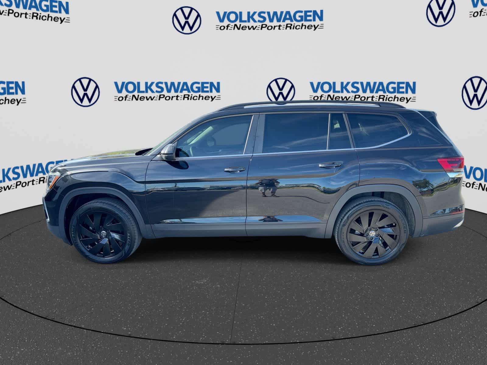 2024 Volkswagen Atlas 2.0T SE c/Tecnología