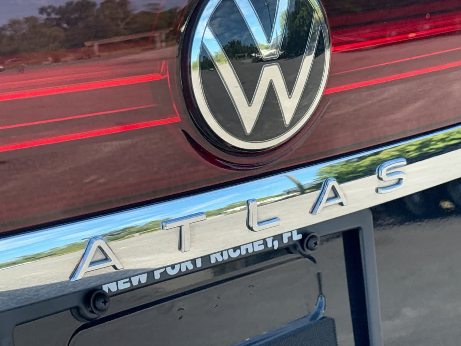 2024 Volkswagen Atlas 2.0T SE c/Tecnología