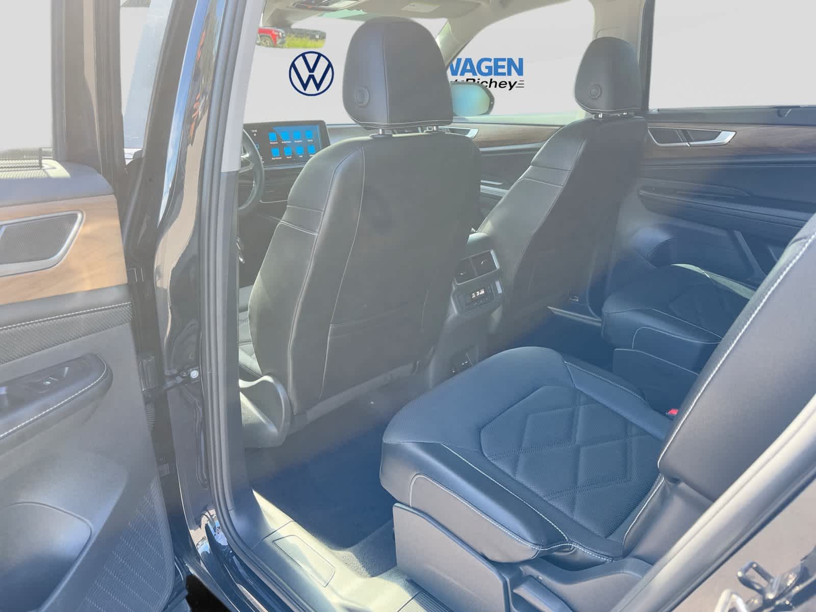 2024 Volkswagen Atlas 2.0T SE c/Tecnología