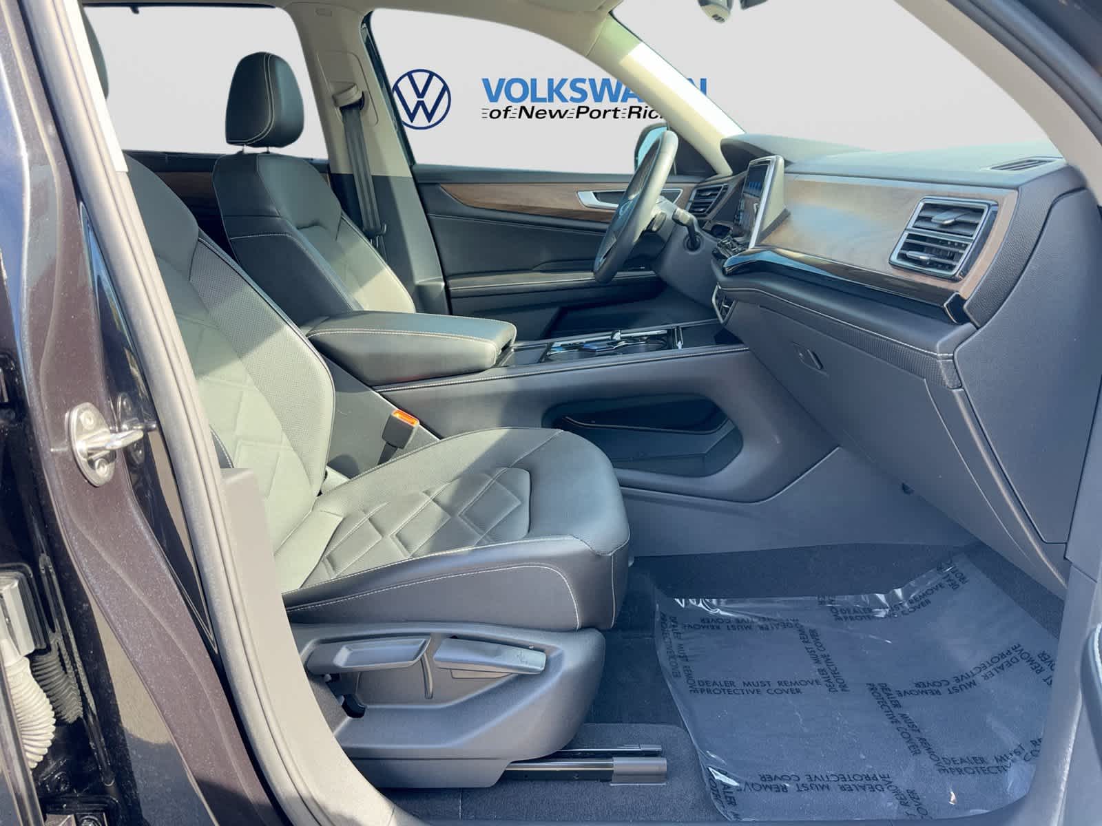 2024 Volkswagen Atlas 2.0T SE c/Tecnología