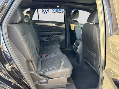 Volkswagen Atlas Cross Sport 2.0T SE con paquete Technology, 2025