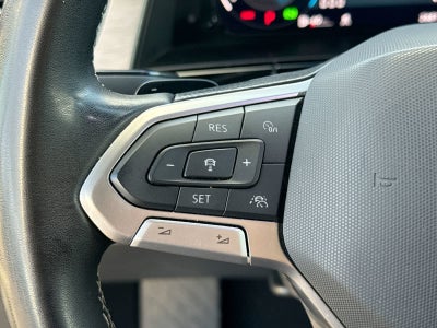 Volkswagen Atlas Cross Sport 2.0T SE con paquete Technology, 2025