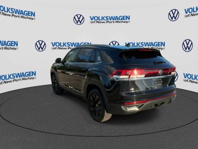 Volkswagen Atlas Cross Sport 2.0T SE con paquete Technology, 2025