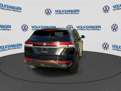 Volkswagen Atlas Cross Sport 2.0T SE con paquete Technology, 2025