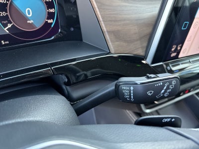Volkswagen Atlas 2.0T SE con tecnología 2026