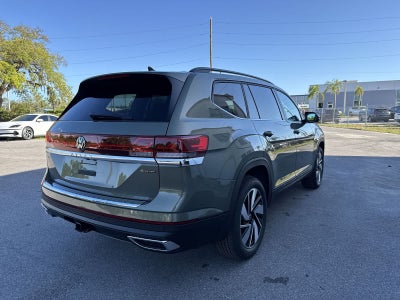 Volkswagen Atlas 2.0T SE con tecnología 2026