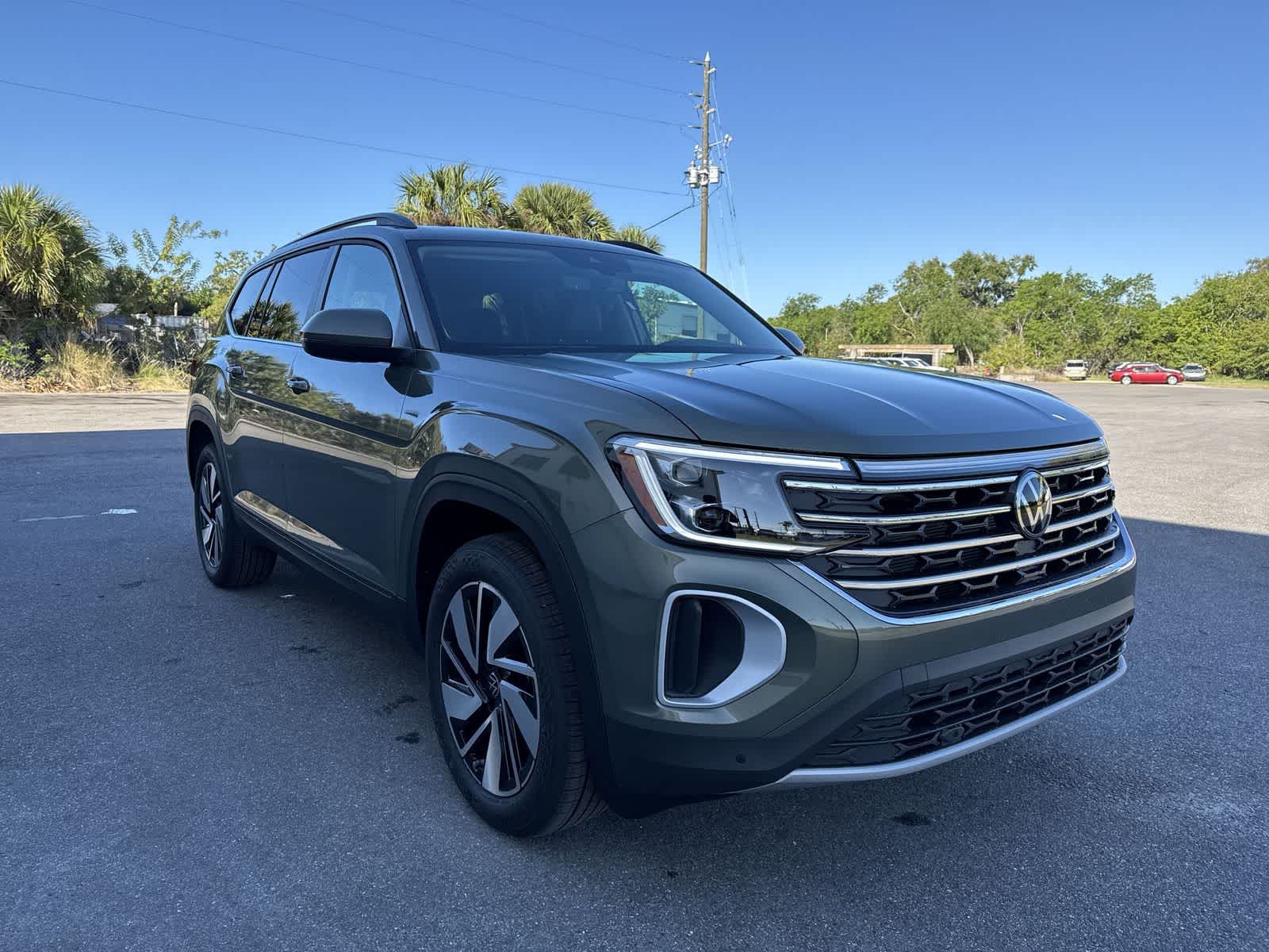 Volkswagen Atlas 2.0T SE con tecnología 2026