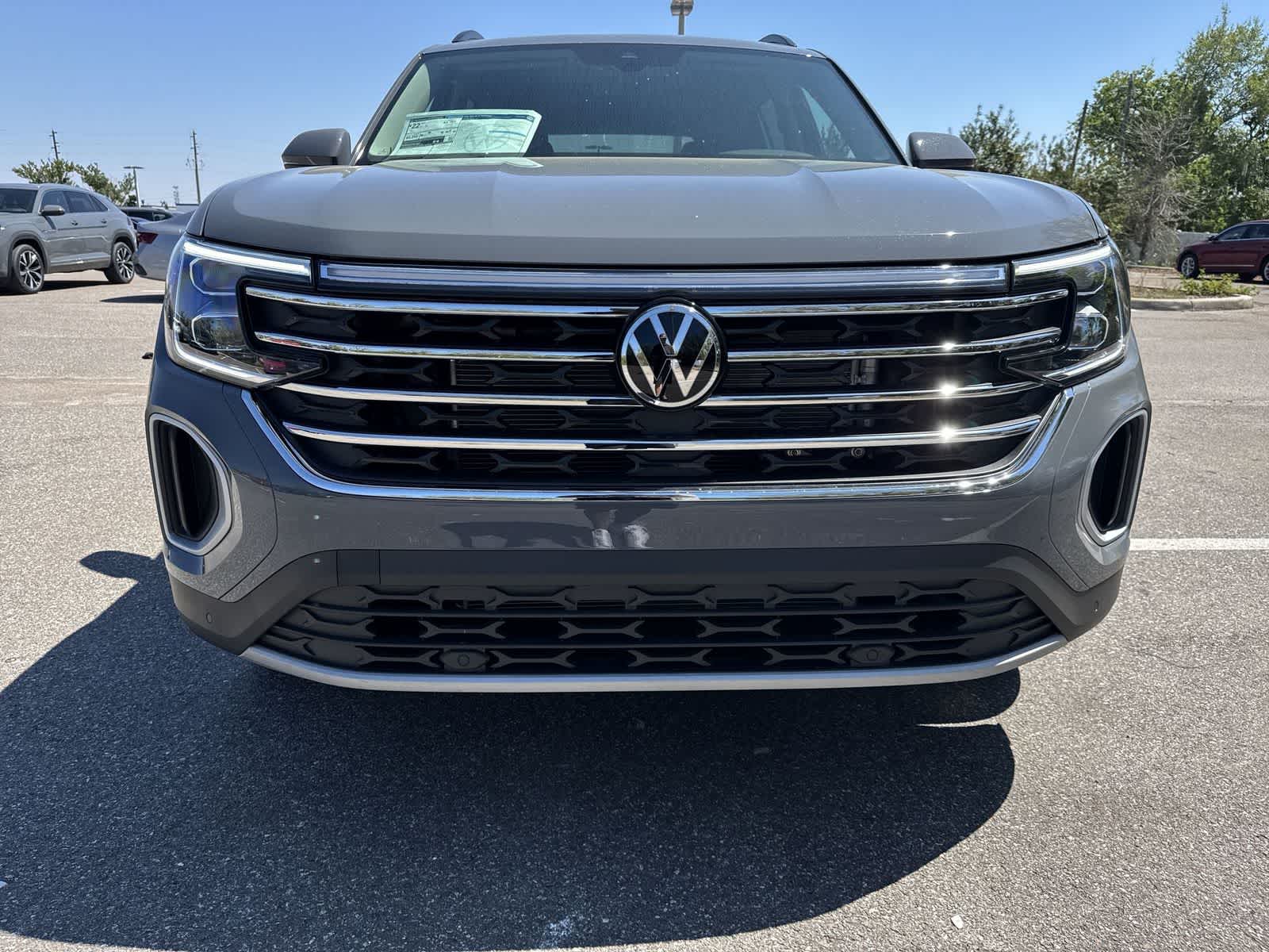 Volkswagen Atlas 2.0T SE con tecnología 2026