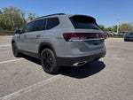 Volkswagen Atlas 2.0T SE con tecnología 2026