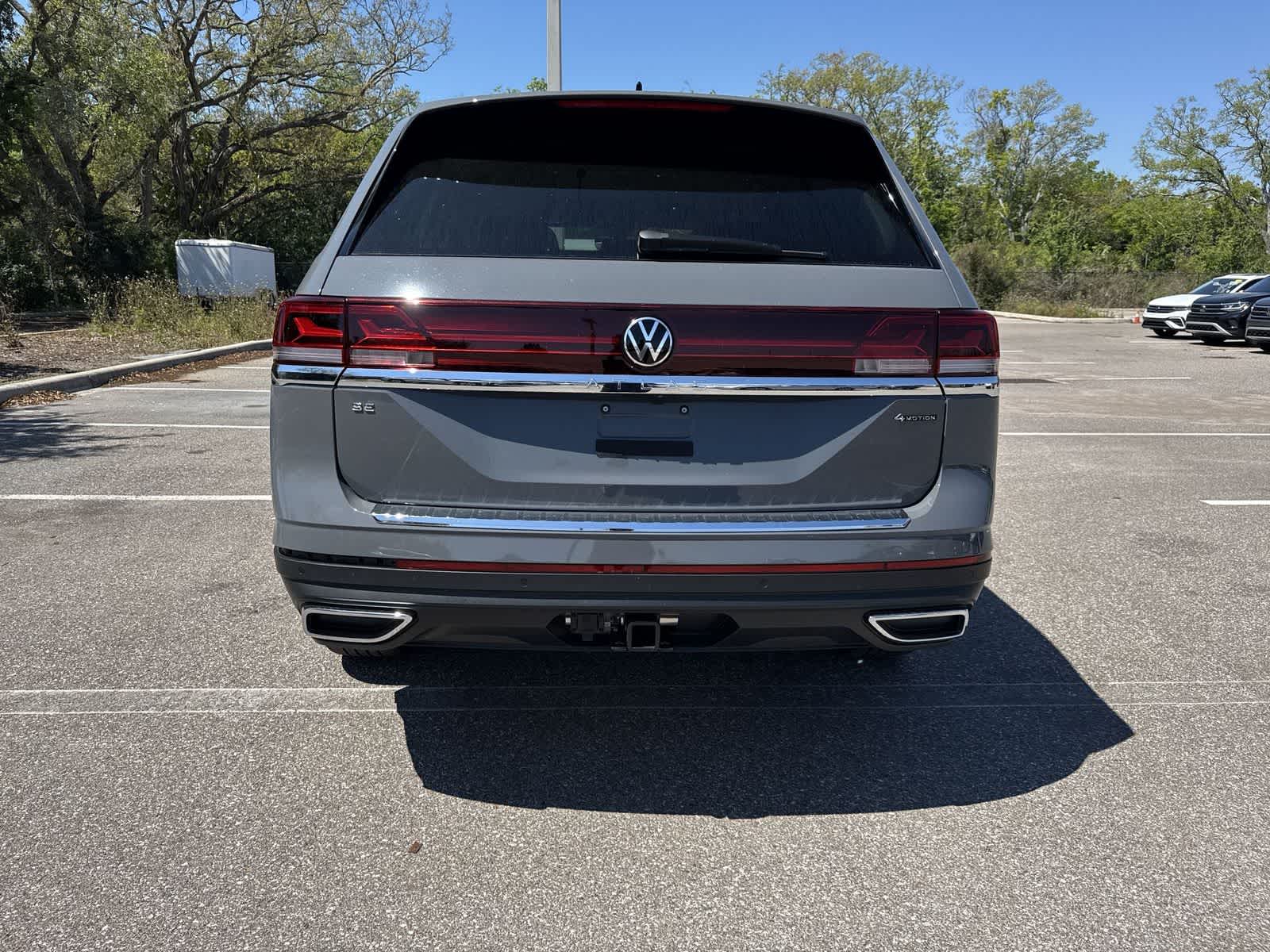 Volkswagen Atlas 2.0T SE con tecnología 2026