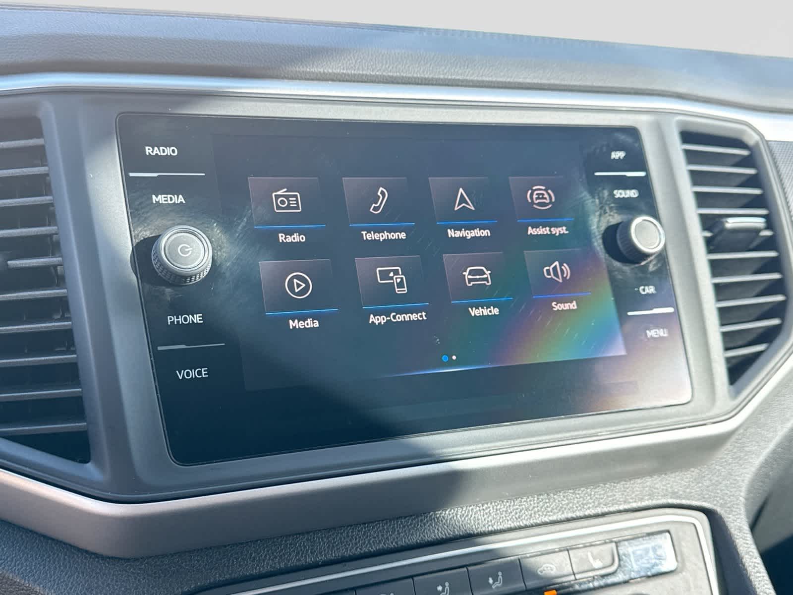 Volkswagen Atlas Cross Sport 3,6 L V6 SE con paquete Technology R-Line de 2021