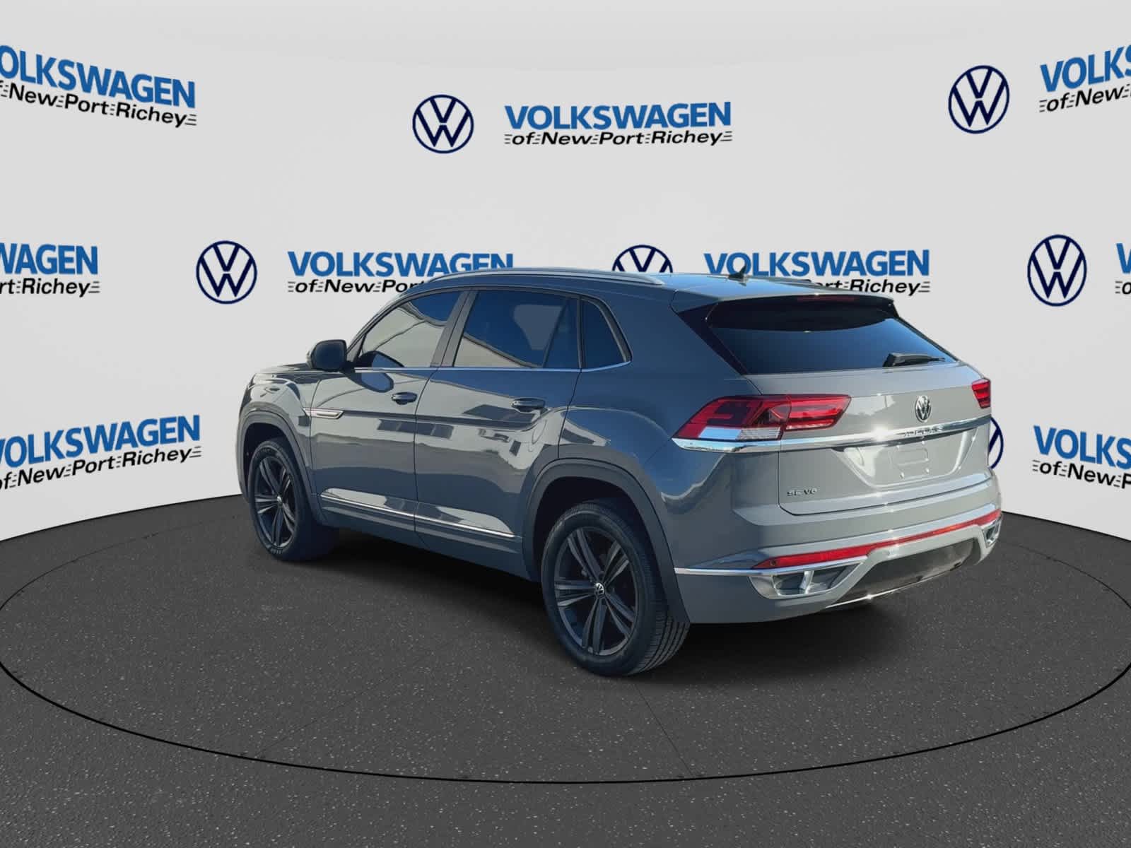 Volkswagen Atlas Cross Sport 3,6 L V6 SE con paquete Technology R-Line de 2021