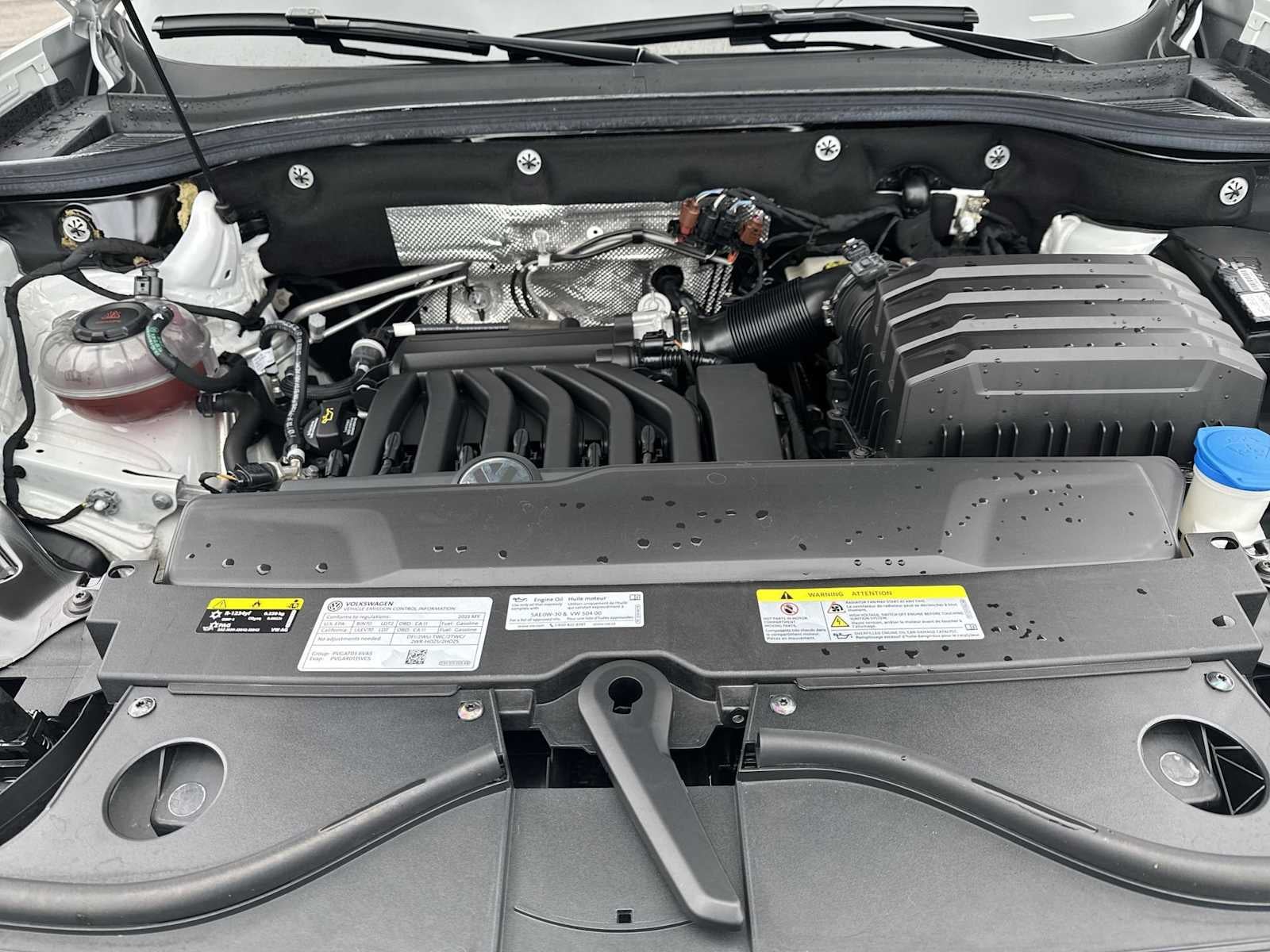 Volkswagen Atlas Cross Sport 3.6L V6 SEL R-Line Negro 2023