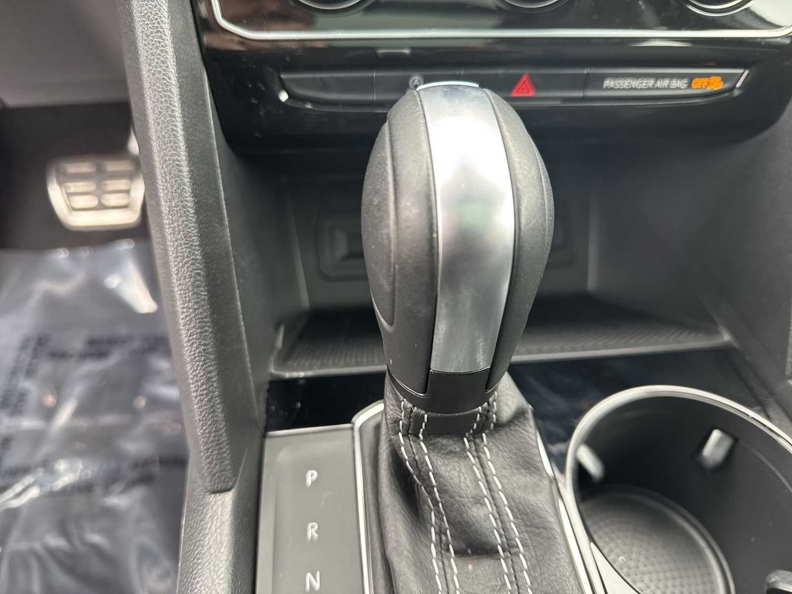 Volkswagen Atlas Cross Sport 3.6L V6 SEL R-Line Negro 2023