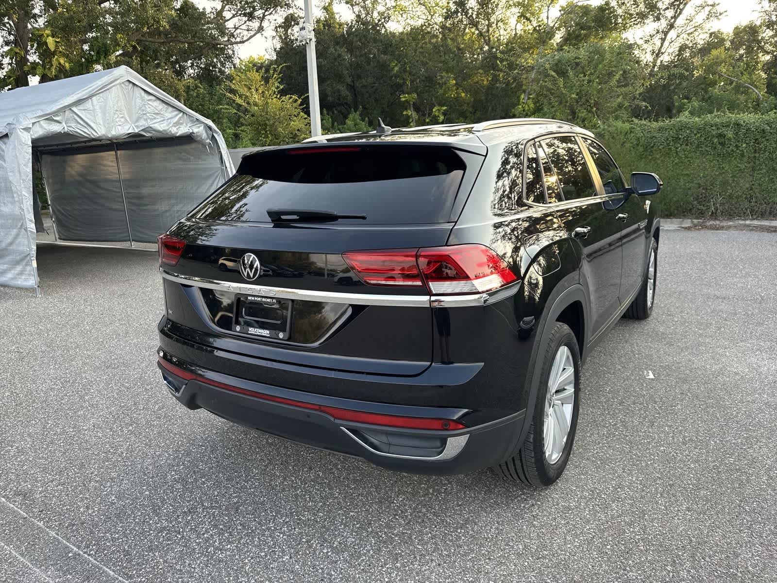 Volkswagen Atlas Cross Sport 2.0T SE con paquete Technology de 2023
