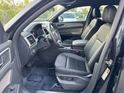 Volkswagen Atlas Cross Sport 2.0T SE con paquete Technology de 2023