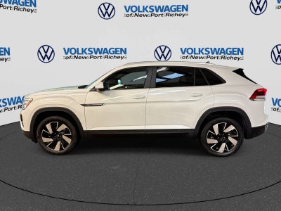 2026 Volkswagen Atlas Cross Sport 2.0T SE con tecnología
