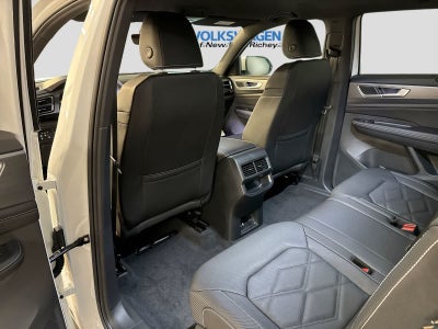 2026 Volkswagen Atlas Cross Sport 2.0T SE con tecnología