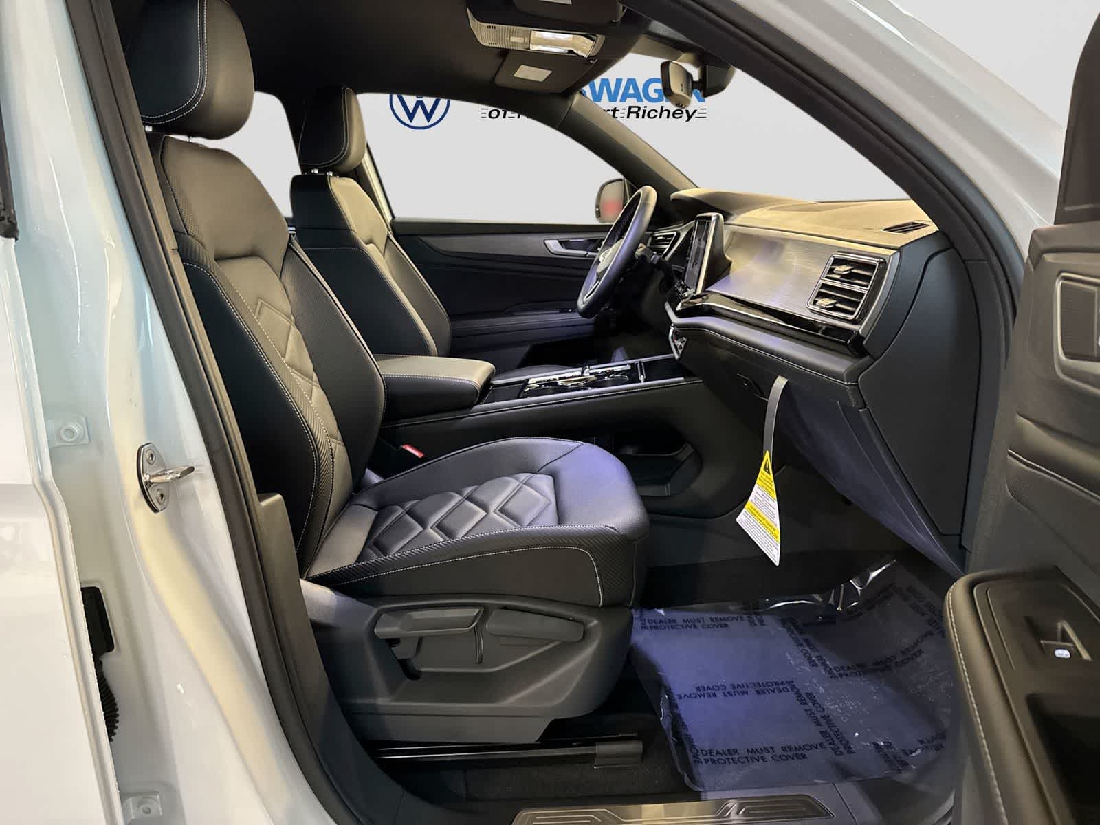 2026 Volkswagen Atlas Cross Sport 2.0T SE con tecnología