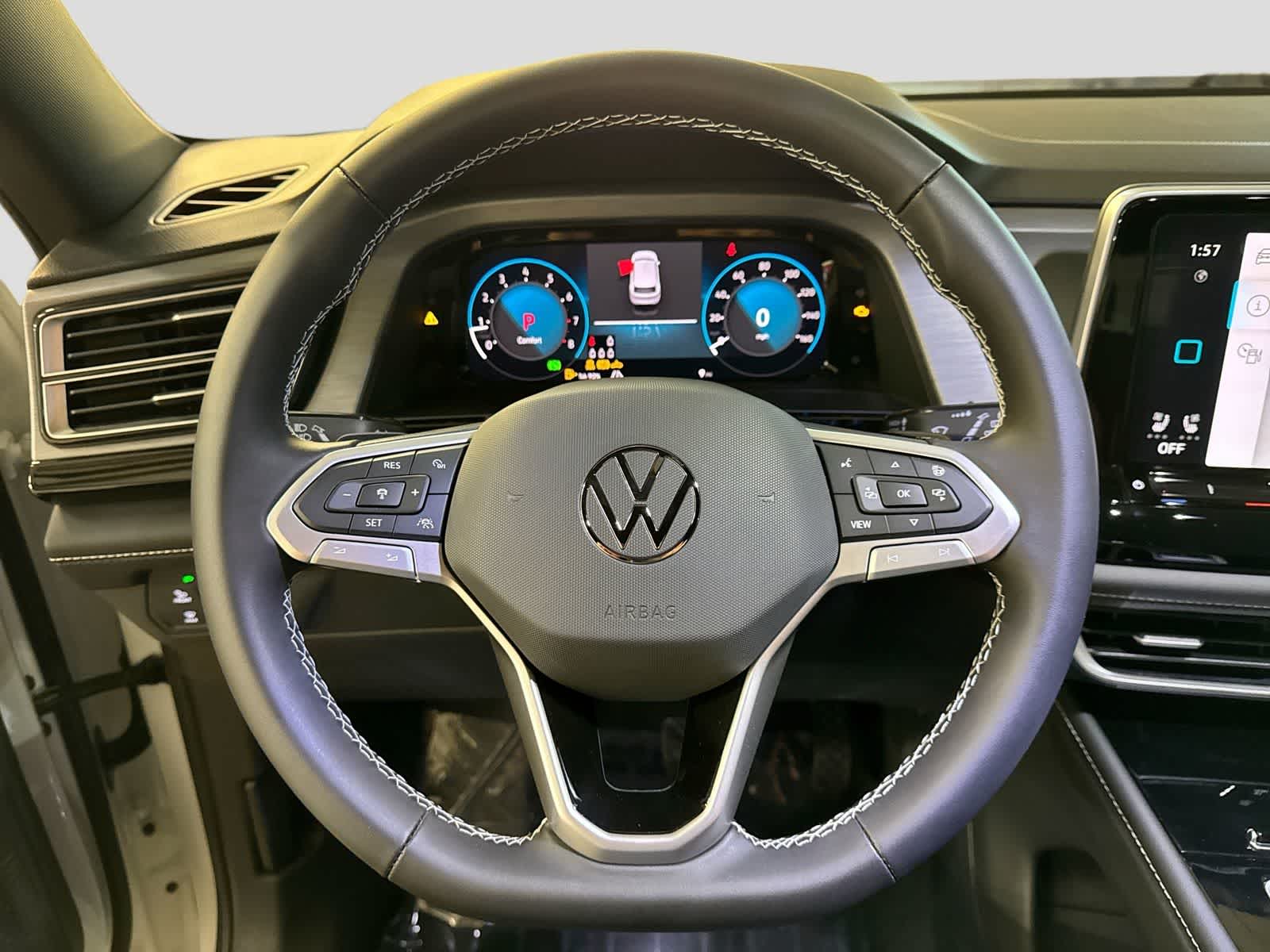 2026 Volkswagen Atlas Cross Sport 2.0T SE con tecnología