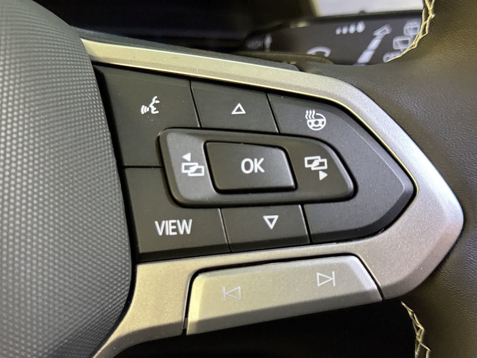 2026 Volkswagen Atlas Cross Sport 2.0T SE con tecnología