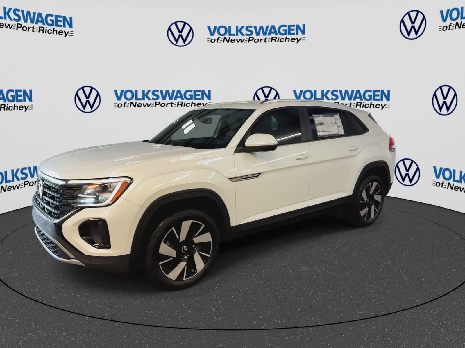 2026 Volkswagen Atlas Cross Sport 2.0T SE con tecnología