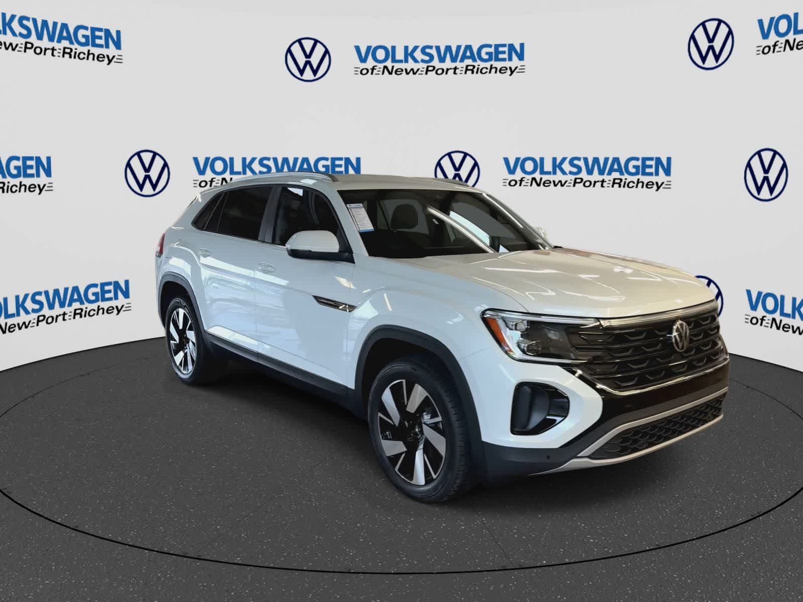 2026 Volkswagen Atlas Cross Sport 2.0T SE con tecnología