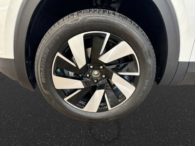 2026 Volkswagen Atlas Cross Sport 2.0T SE con tecnología