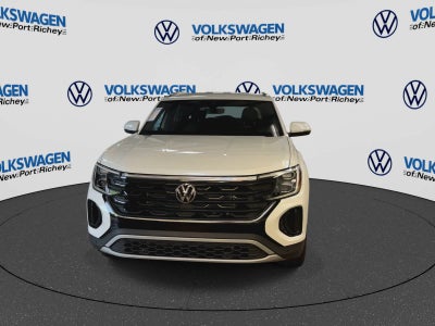2026 Volkswagen Atlas Cross Sport 2.0T SE con tecnología