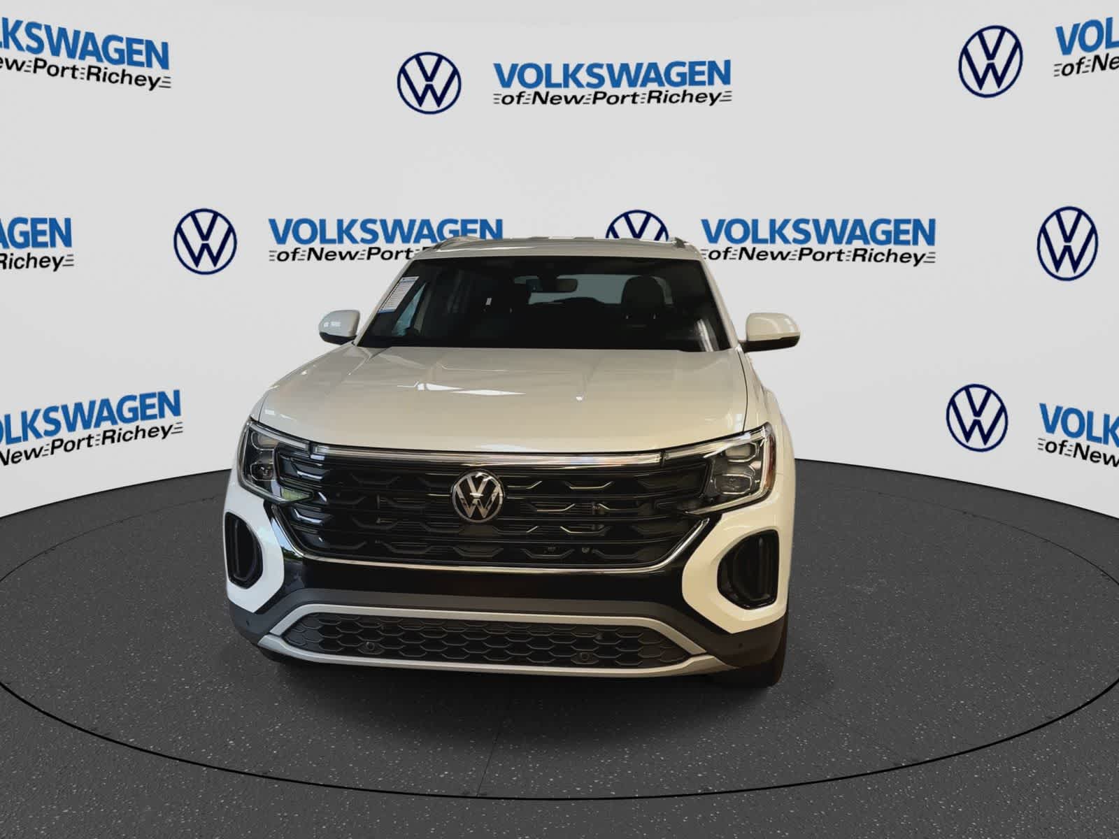 2026 Volkswagen Atlas Cross Sport 2.0T SE con tecnología