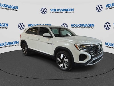 2026 Volkswagen Atlas Cross Sport 2.0T SE con tecnología