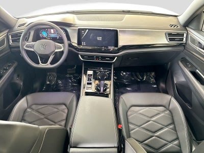 2026 Volkswagen Atlas Cross Sport 2.0T SE con tecnología