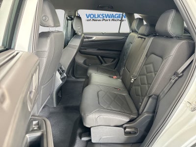 2026 Volkswagen Atlas Cross Sport 2.0T SE con tecnología