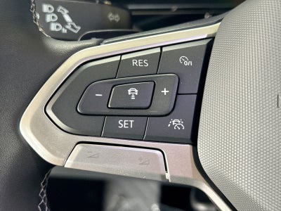 2026 Volkswagen Atlas Cross Sport 2.0T SE con tecnología