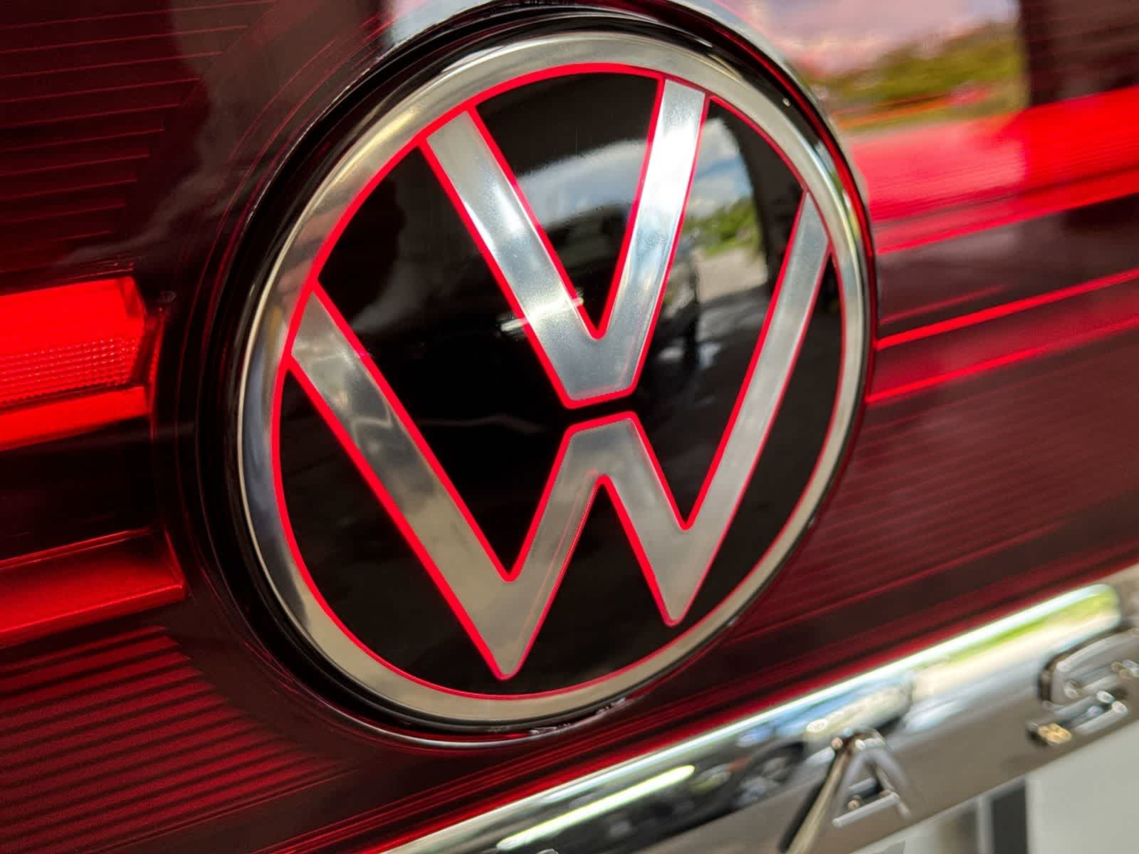 2026 Volkswagen Atlas Cross Sport 2.0T SE con tecnología