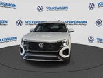 2026 Volkswagen Atlas Cross Sport 2.0T SE con tecnología