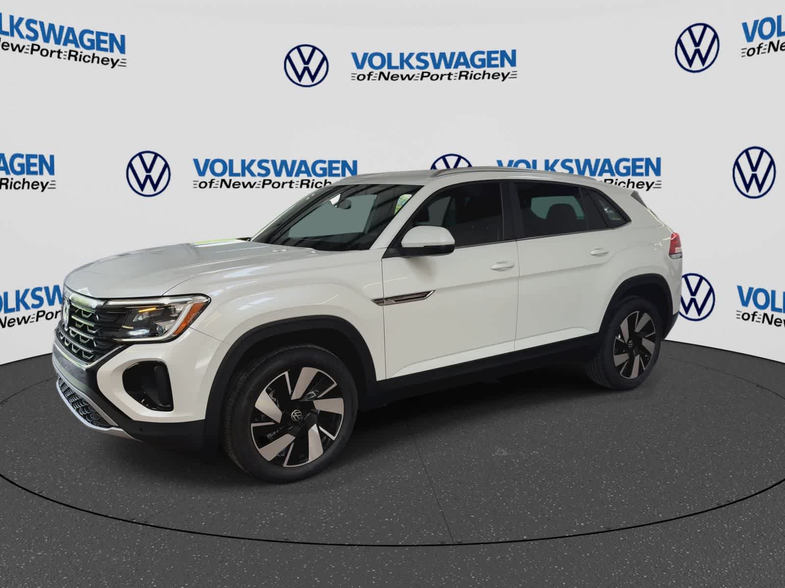 2026 Volkswagen Atlas Cross Sport 2.0T SE con tecnología