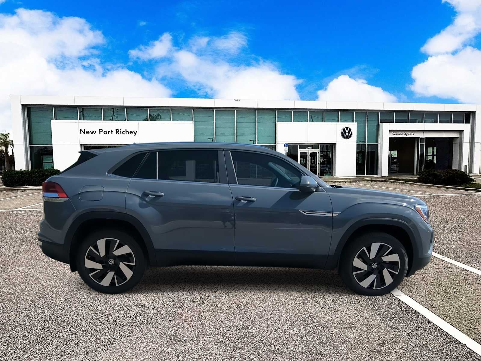 2025 Volkswagen Atlas Cross Sport 2.0T SE c/ Tecnología
