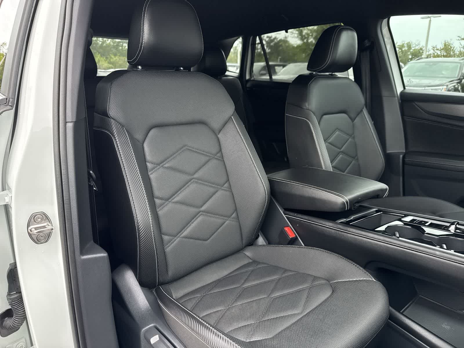 2024 Volkswagen Atlas Cross Sport 2.0T SE c/Tecnología